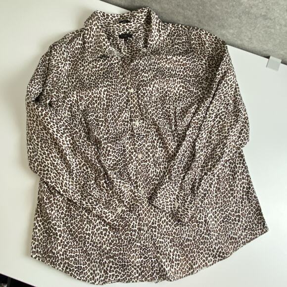 Talbots Women's Size 16W Long Sleeve Button Front Shirt Blouse Cat Animal Print - Picture 8 of 9
